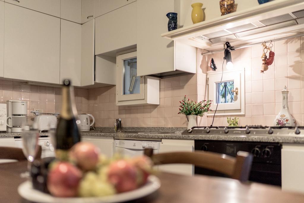 Accademia Terrazza Apartment เวนิส ภายนอก รูปภาพ
